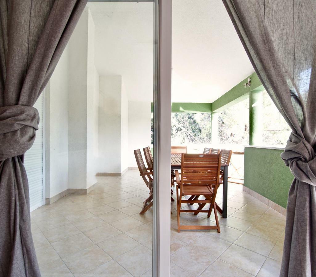 B88 Apartments - Vila Palma Sveti Filip i Jakov Buitenkant foto